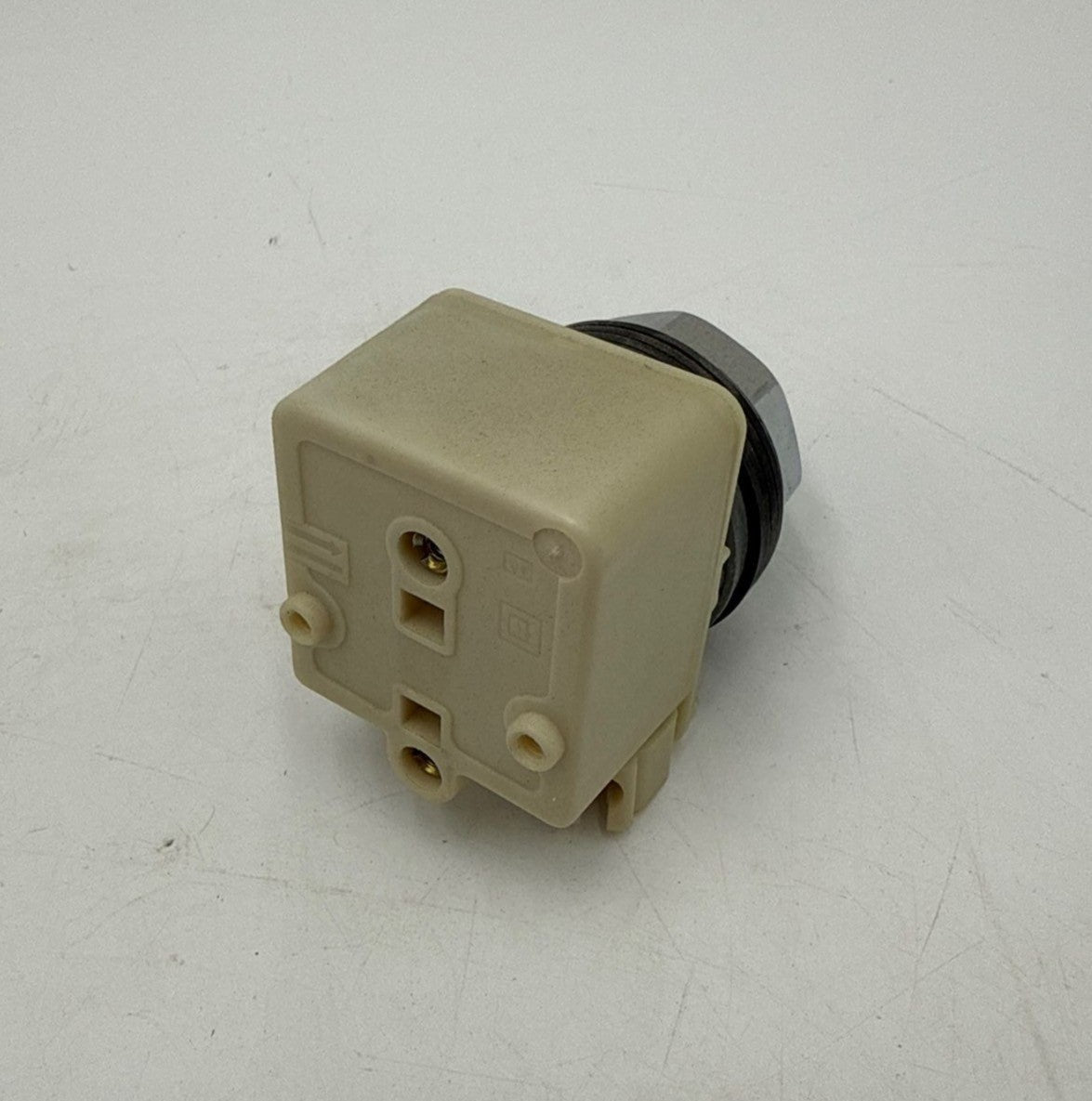 Square D 9001KP38G9 Standard Pilot Light Green Indicator Lamp 120V New