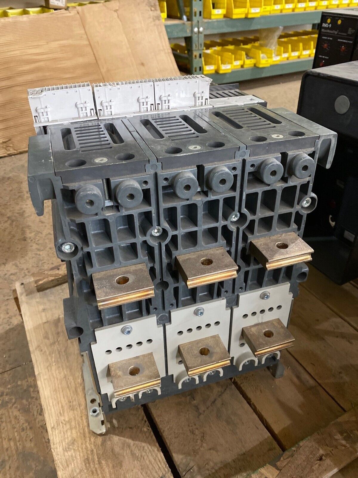 Siemens 3WL1120-2AA31-5FF4-Z Used