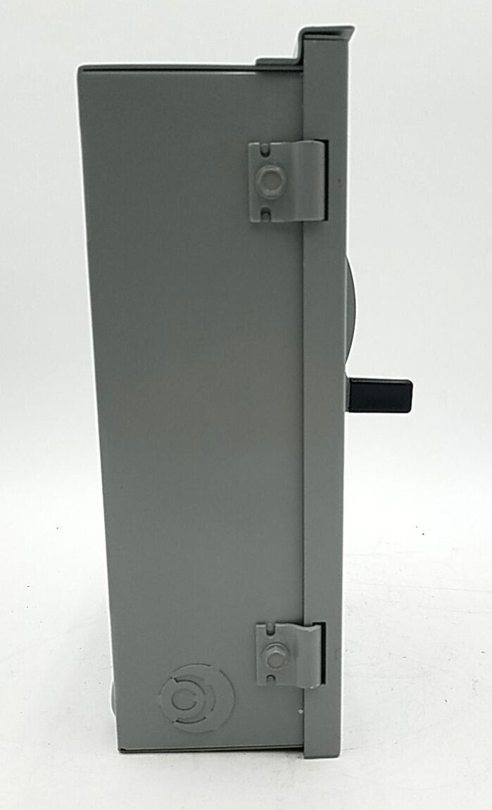 Cutler-Hammer DG321URB Used