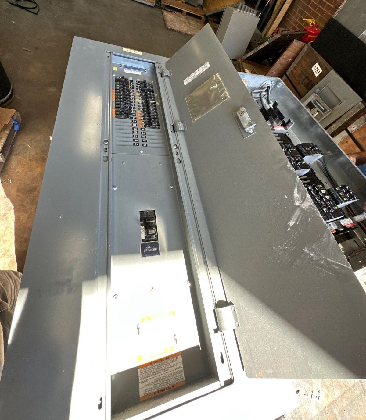 Square D NQOD442M225 Panelboard NQOD 225A 208/120V 3PH 4W MCB 42 Cir Indoor Encl P331 Used