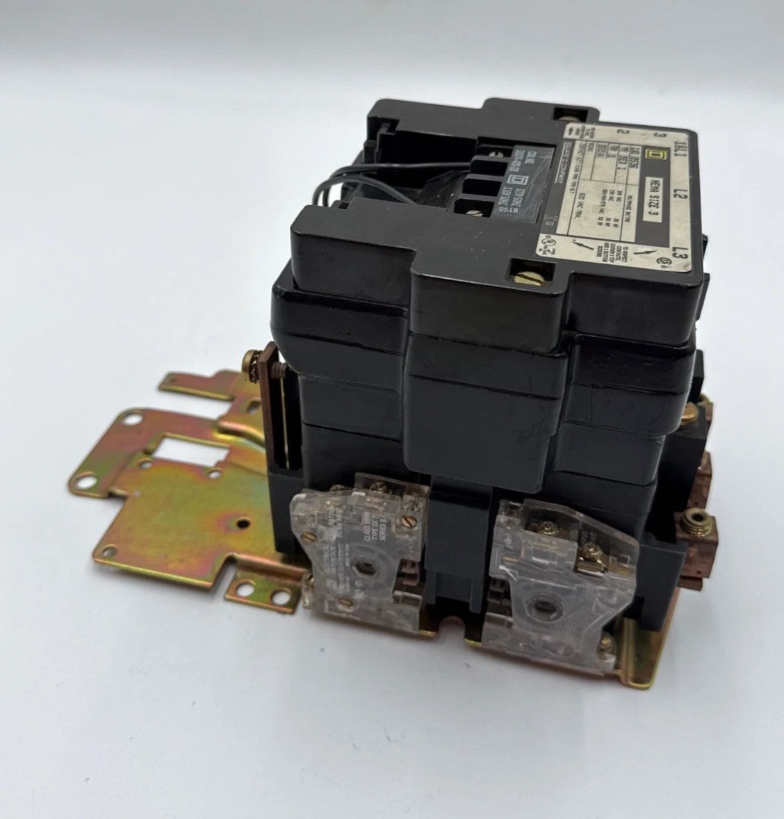 Sq D 8536SE01S Contactor NEMA Size 3 90A 3P 600V Coil 110/120V 31074-400-38 50HP Used