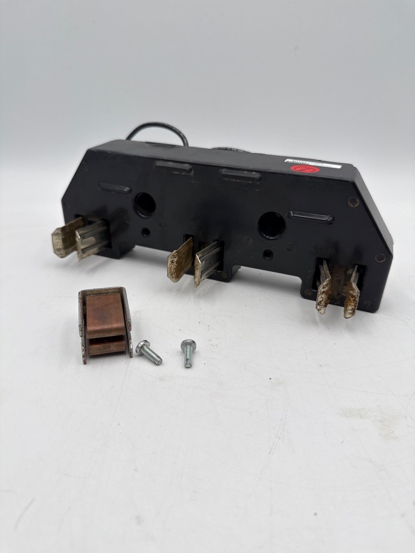 Allen Bradley PN-D167459 MCC Stab Unit 30A 140G/MG Centerline 2100 10AWG Used