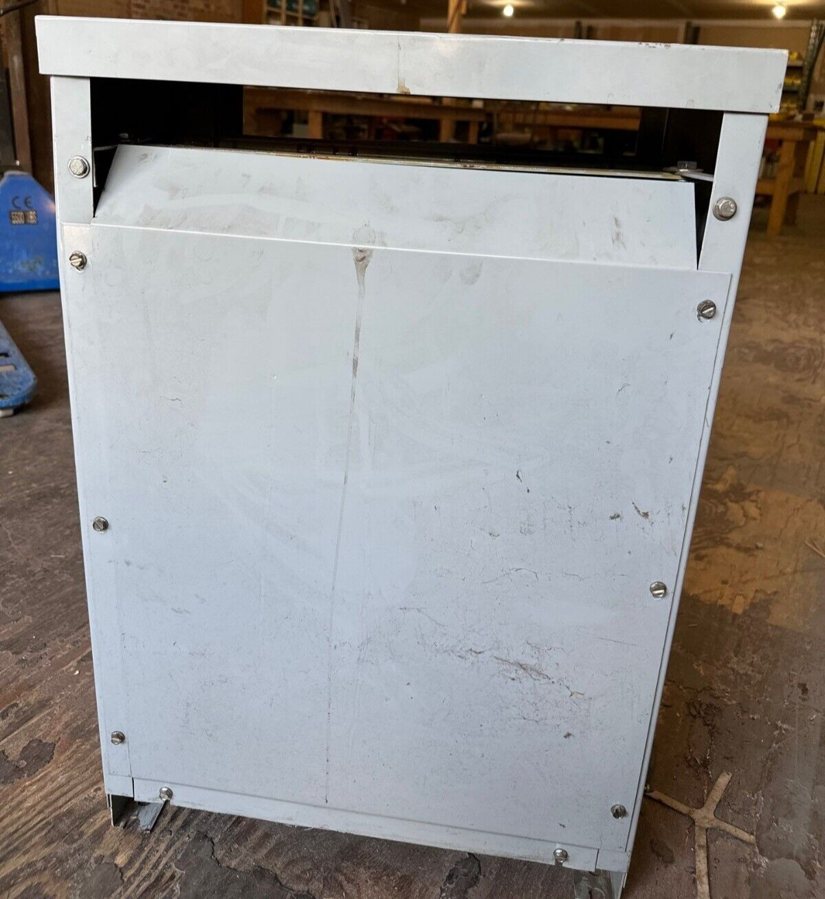 Eaton V48M28T45K Used