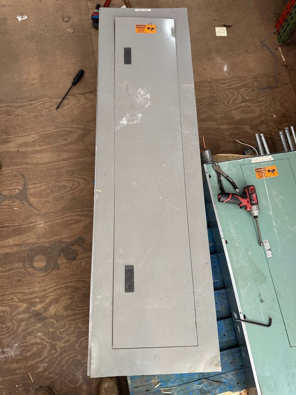 Siemens CDP-7 ITE Panelboard 500A 480Y/277V 3PH 4W Indoor Encl 30 Cir MCB 500Amp P513 Used