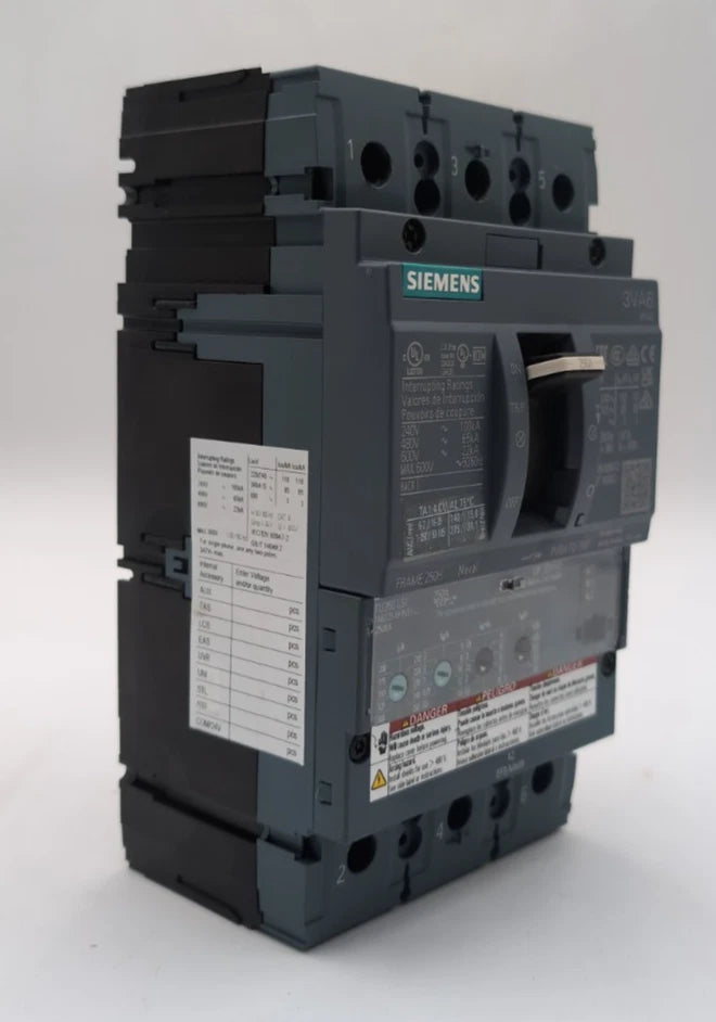 Siemens 3VA6225-6HN31-0AA0 Circuit Breaker 250A 3P 600V 3PH LSI Trip NEW New