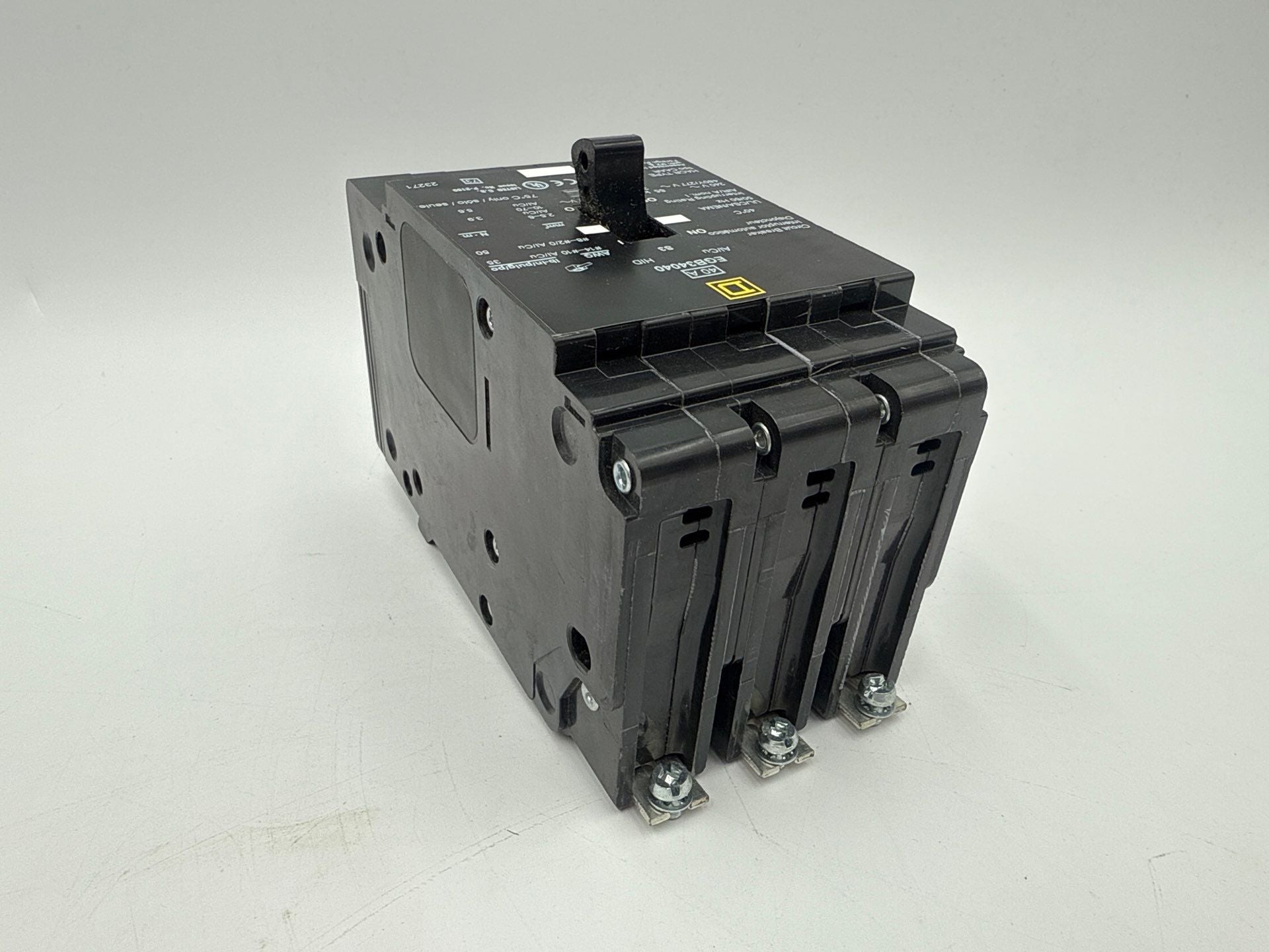 Square D EGB34040 Bolt On Circuit Breaker 40A 3P 480/277V 3PH EGB 40 Amp Used