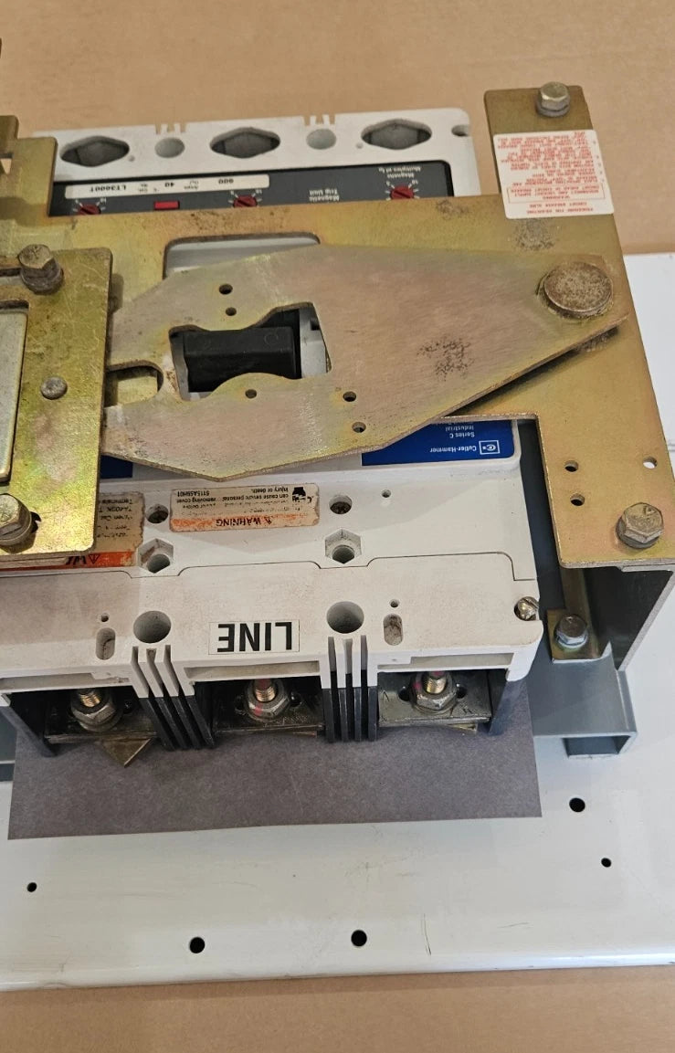 Allen Bradley 2100 Centerline 600A Main Breaker HLD3600 MCC Bucket 600V Used