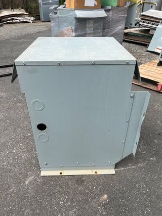 45KVA Hammond NMK045KB Transformer Pri 480V Sec 208/120V 3PH 3R Enclosure Used