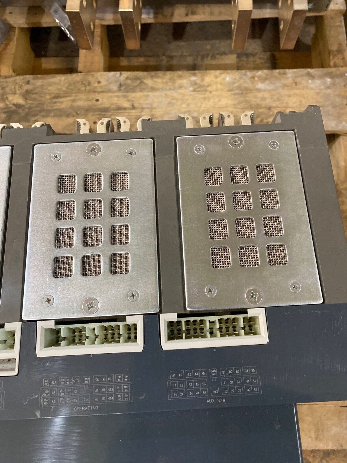 LS Electric UAH-40G3-40A Used