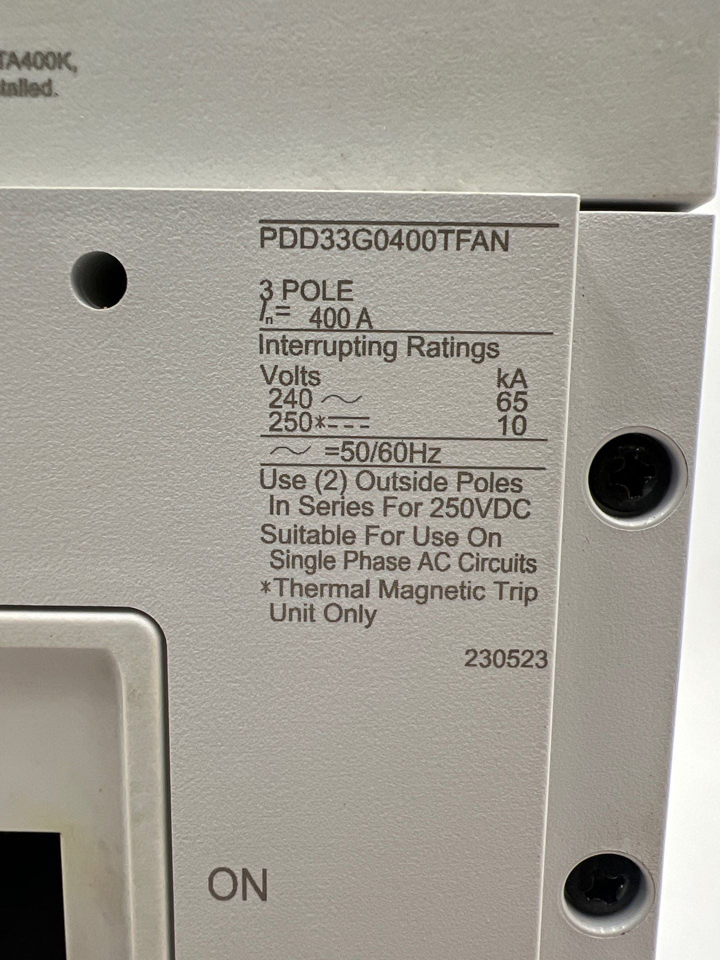 Eaton PDD33G0400TFAN Circuit Breaker 400A 3P 240V PDD 400 Amp 3 Pole Used