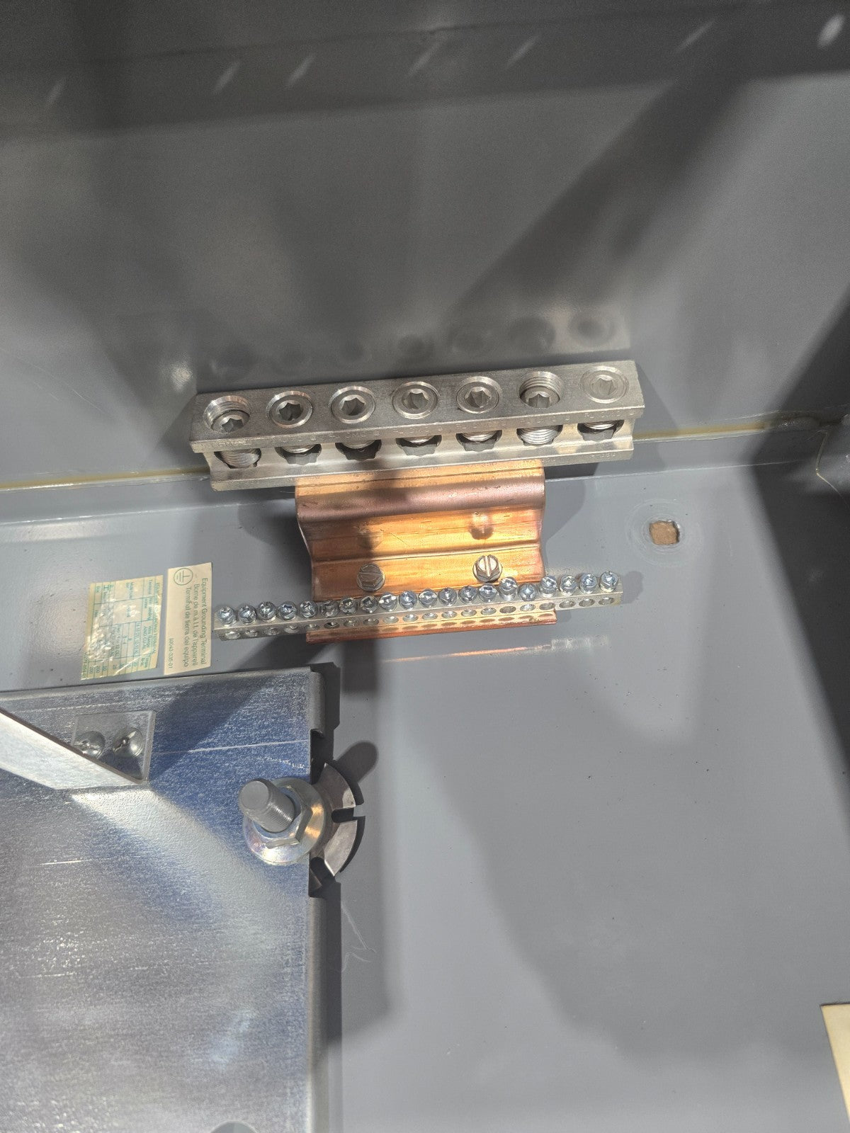 Sq D HCP I-Line Panel 400A 480V 3PH 3W MCB 400 Amp Panelboard LI36400 3R Encl Used