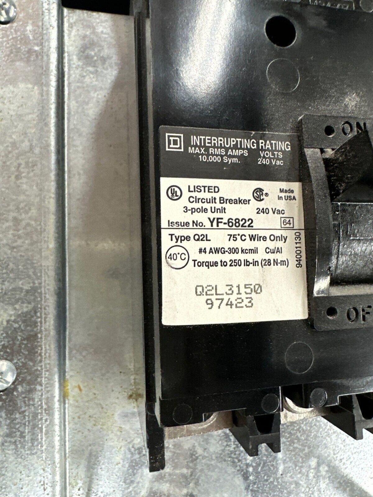 Square D NQOD442M225 Panelboard 225A 208/120V 3PH Indoor Encl 42 Cir 225 Amp MCB P385 Used