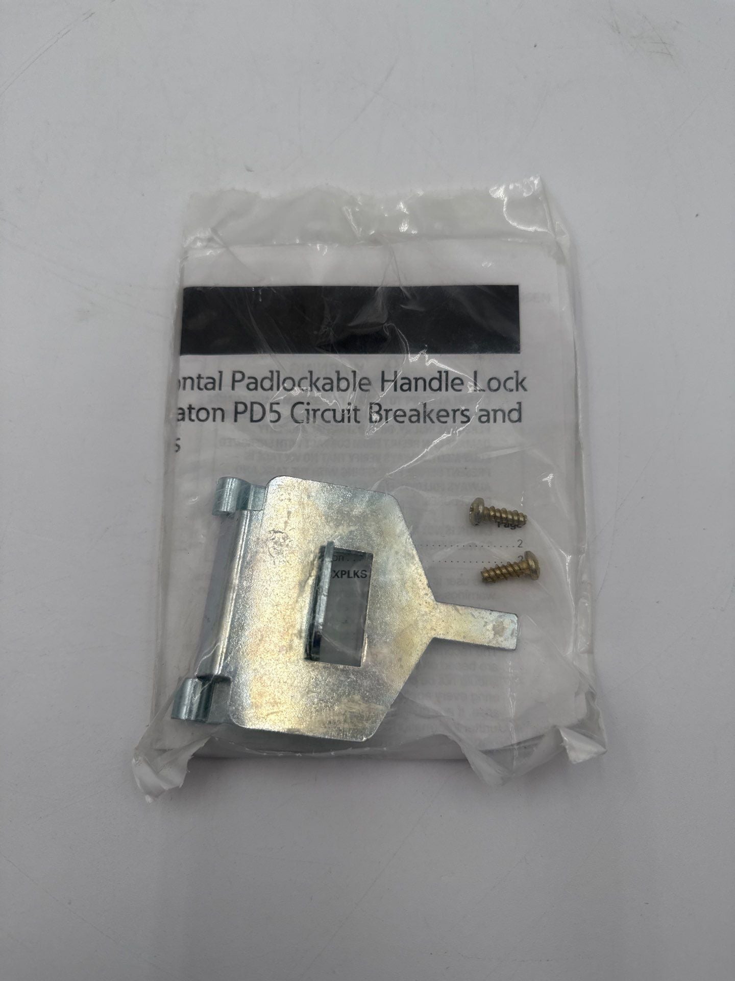 Eaton PDG5XPLKS Power Defense L/R Side Padlockable Hasp PD5 Global Frame J-K New