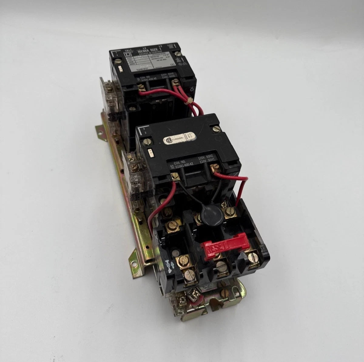 Square D 8736SC07 NEMA Size 1 Reversing Starter Coil 110/120V 27A 3P 600V 10HP Used