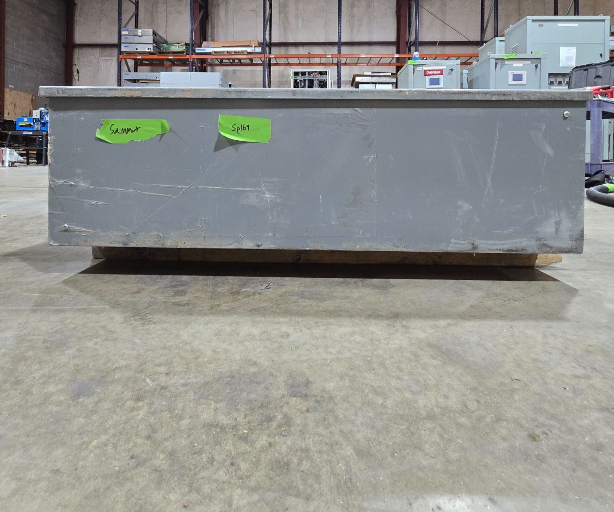 Sq D HCP I-Line Panel 400A 480V 3PH 3W MCB 400 Amp Panelboard LI36400 3R Encl Used