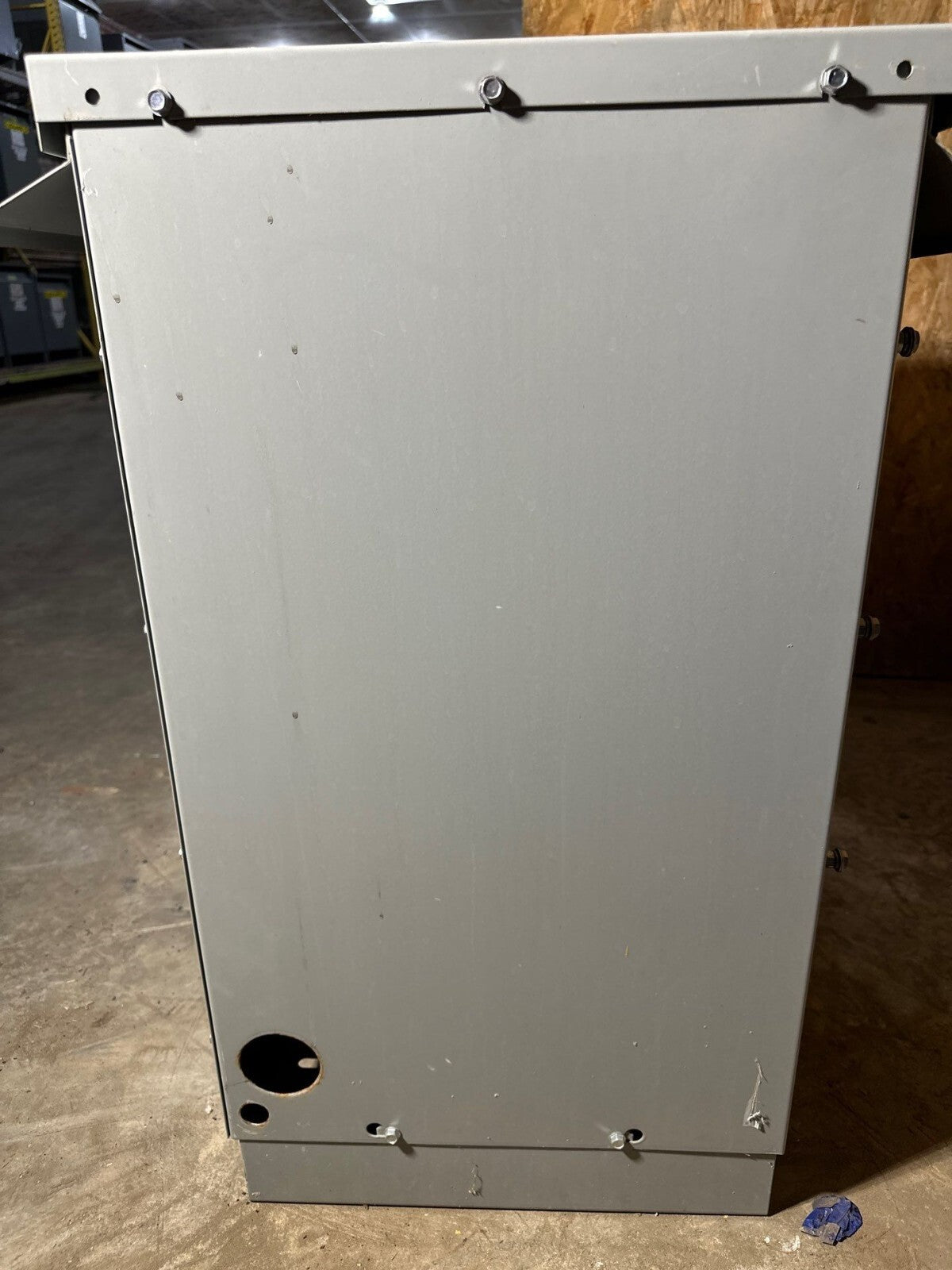 45KVA GE 9T83B3873 Transformer Pri 480V Sec 208/120V 3PH 3R Encl Outdoor Used